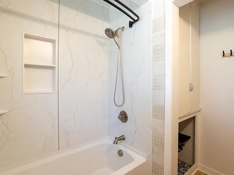 2233 Poplar St — Photo 11