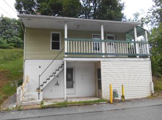 100 W Gay St, Windsor, PA 17366