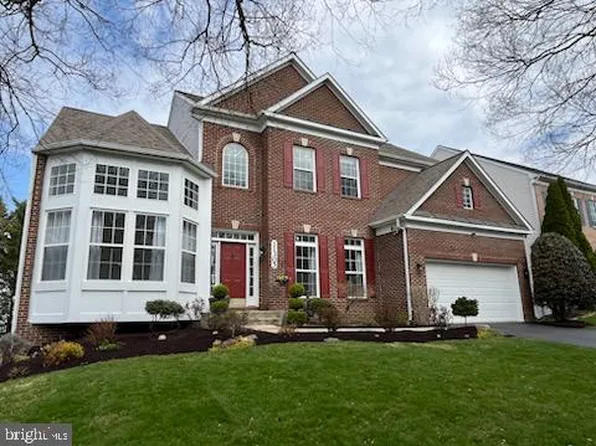 11305 Potomac Oaks Dr, Rockville, MD 20850