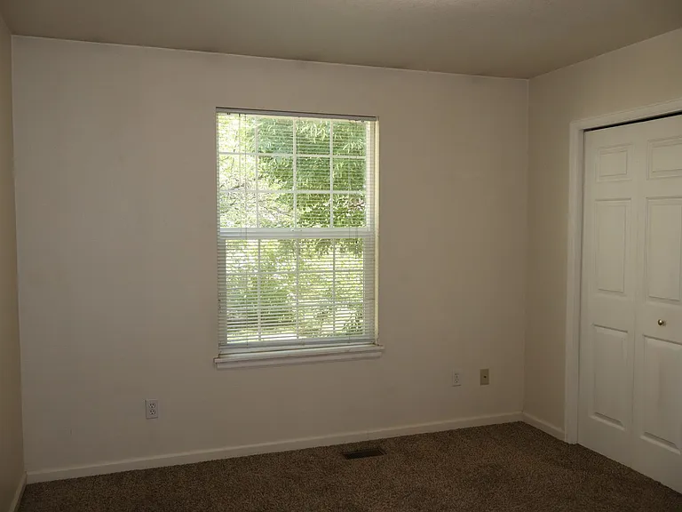6612 Avondale Rd #3A — Photo 10