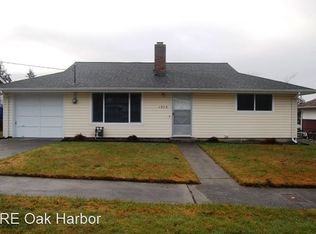 1573 NE 4th Ave, Oak Harbor, WA 98277