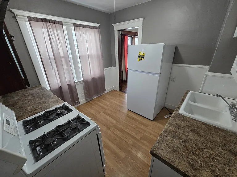 307 Cumberland Ave #1 — Photo 6