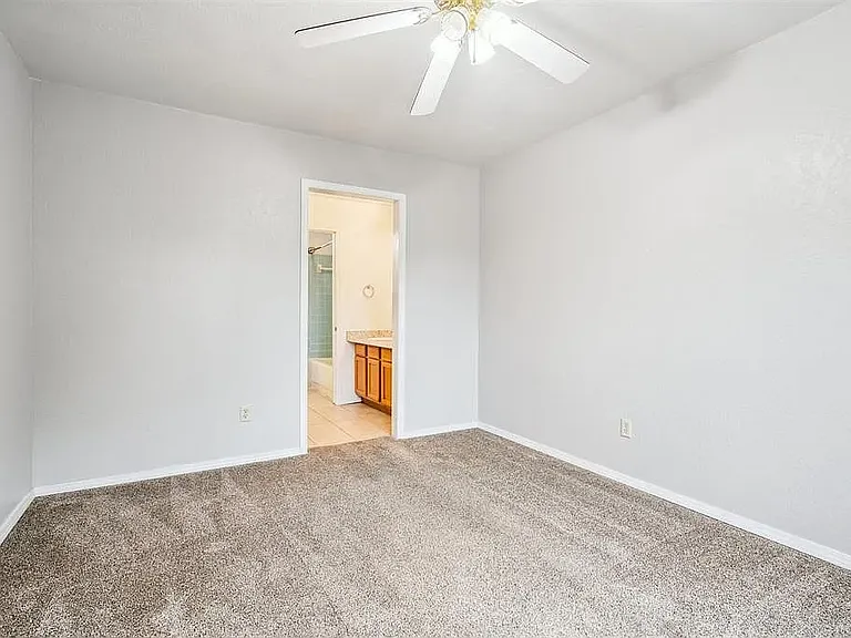 9792 River Birch Dr — Photo 8