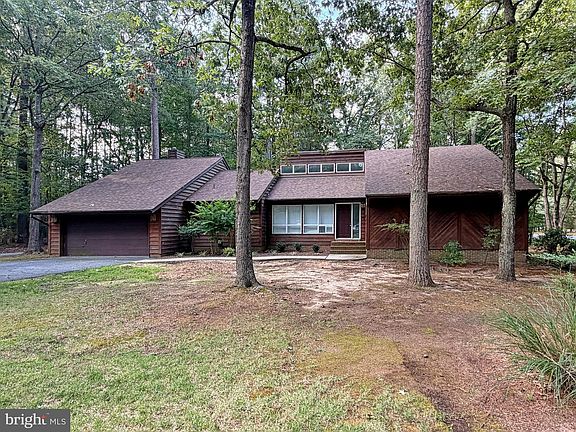 5th image of 11832 Wollaston Cir
