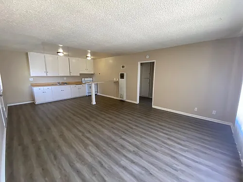 120 E Wilken Way #4 Photo 1