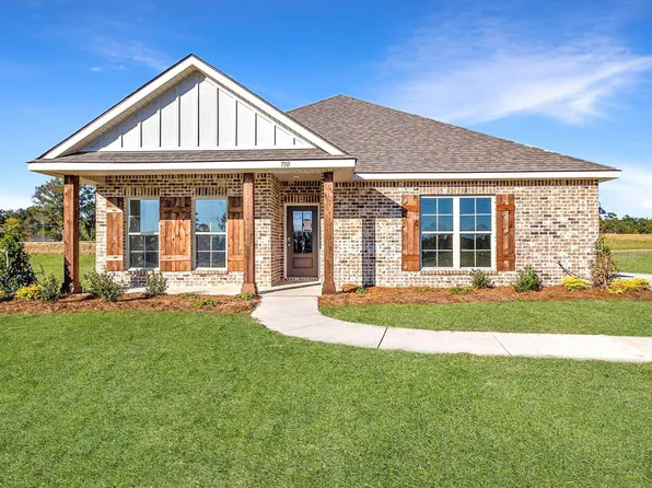 710 Honeysuckle Loop, Canton, MS 39046