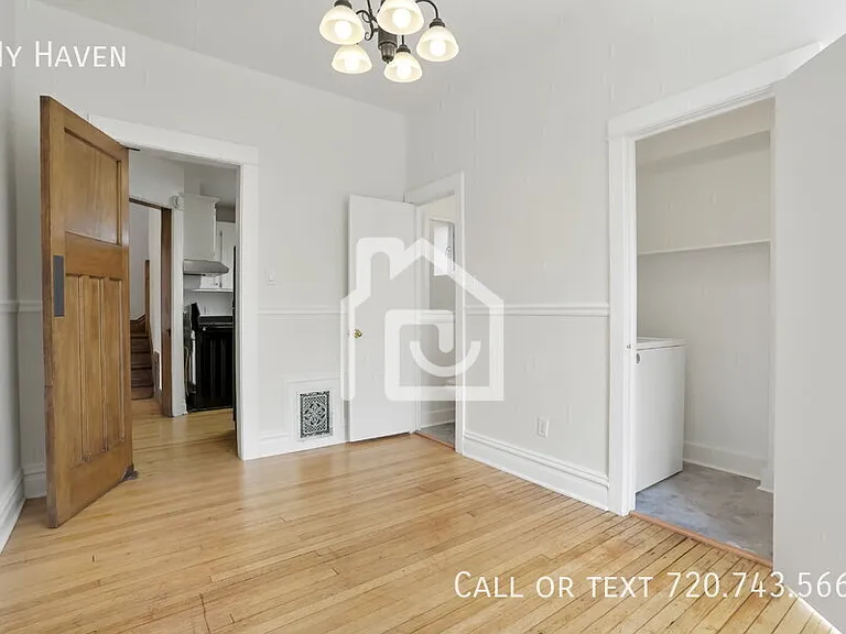 2915 E 14th Ave — Photo 8