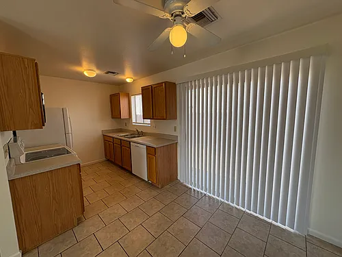 247 S Cherry Ave #2 Photo 1
