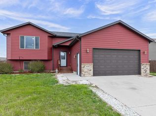 460 Sovereignty Ln, Box Elder, SD 57719