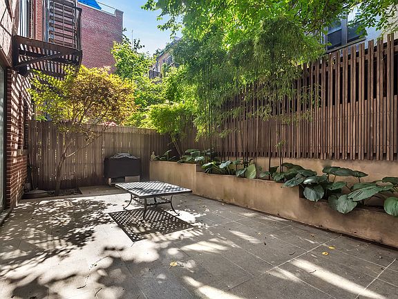 5th image of 56 W 71st St #1A2A