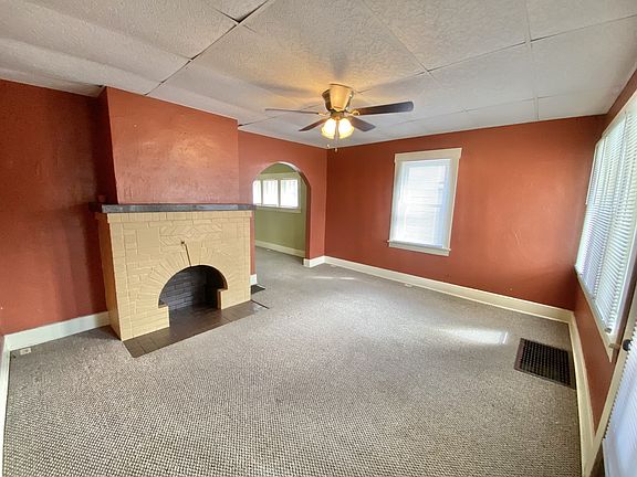 2nd image of 743 Wayne Ave