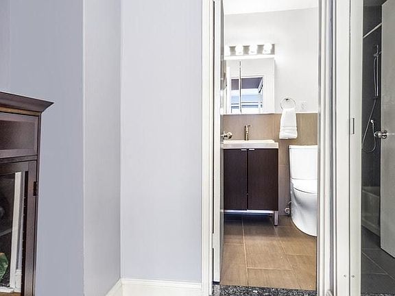 4th image of 165 W End Ave APT 6F