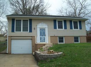 3129 29th Ave SW, Cedar Rapids, IA 52404