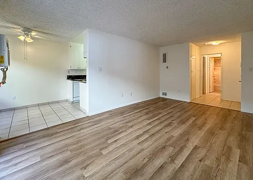 Floor plan 105