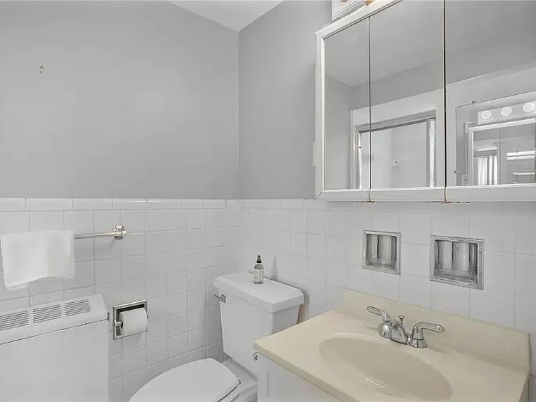 4601 5th Ave #626 — Photo 2