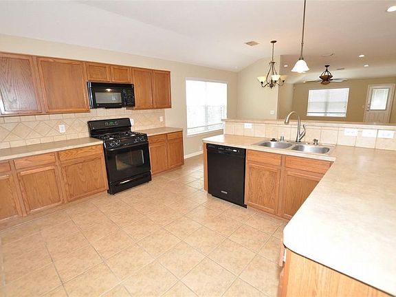 2nd image of 4726 Pin Oak Creek Ln