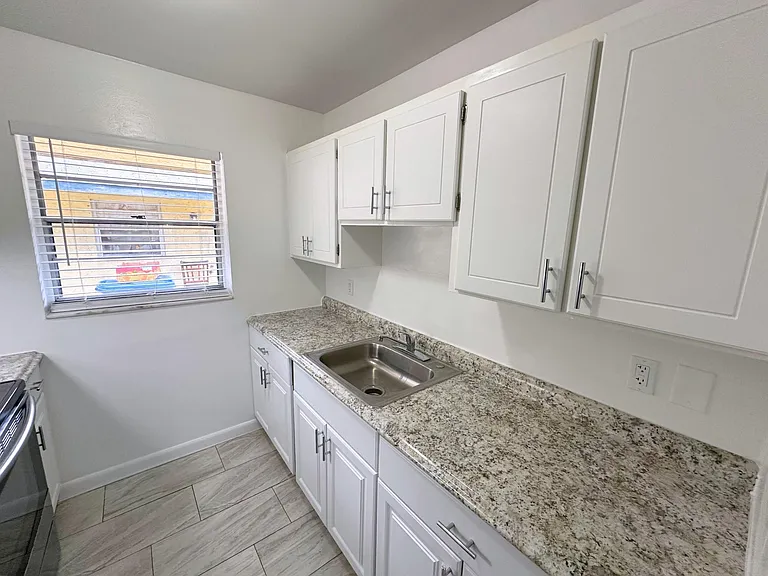 329 Melody Ln — Photo 13