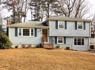 6 Gerard Cir, Franklin, MA 02038