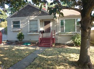 938 N 88th St, Seattle, WA 98103