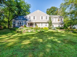 2 Lookout Rd, Randolph, NJ 07869