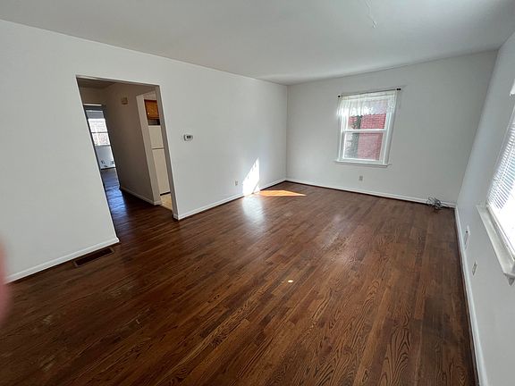 2nd image of 1705 Carolyn Dr #1