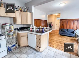 1068 Commonwealth Ave #24, Allston, MA 02134