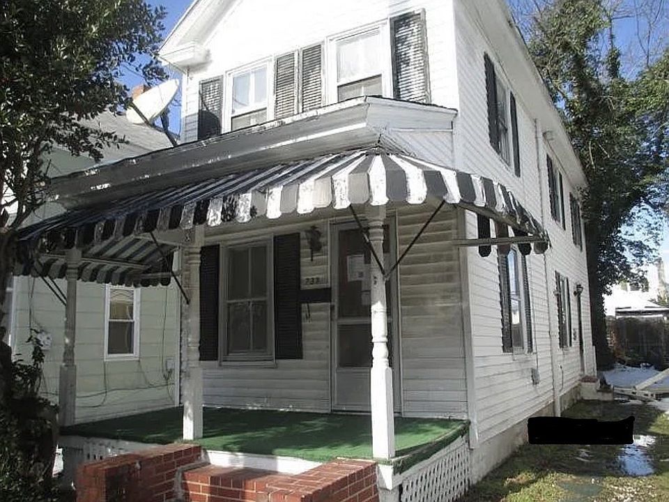 1st image of 733 Washington St