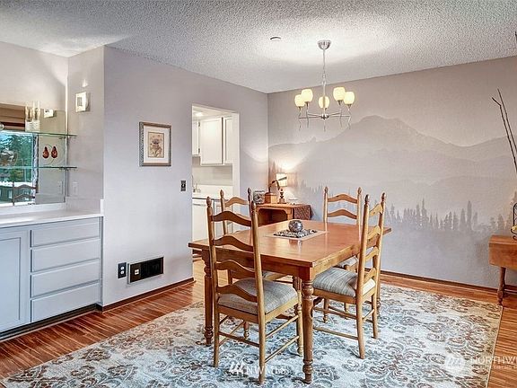 5th image of 18606 52nd Avenue W #244