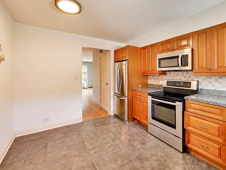 9479 Bay Colony Dr #2S — Photo 8