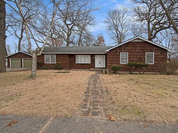 906 Webster St, Mishawaka, IN 46545