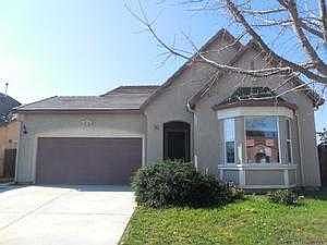 195 Spring Ave, Patterson, CA 95363