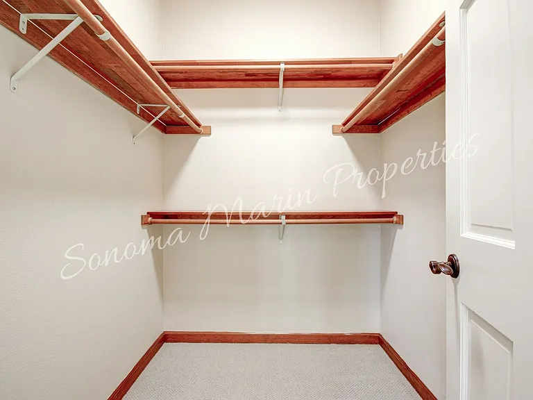 4626 Bennett View Dr — Photo 40