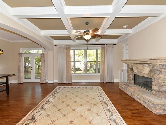 4th image of 1619 Legrand Cir