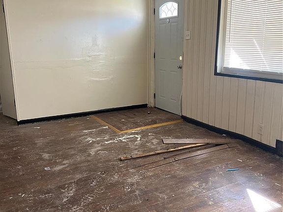 4th image of 4288 Smithfield Pl