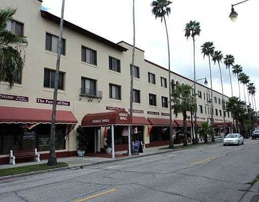 2nd image of 246 Tampa Ave W