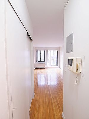 2nd image of 315 E 85th St APT 3A