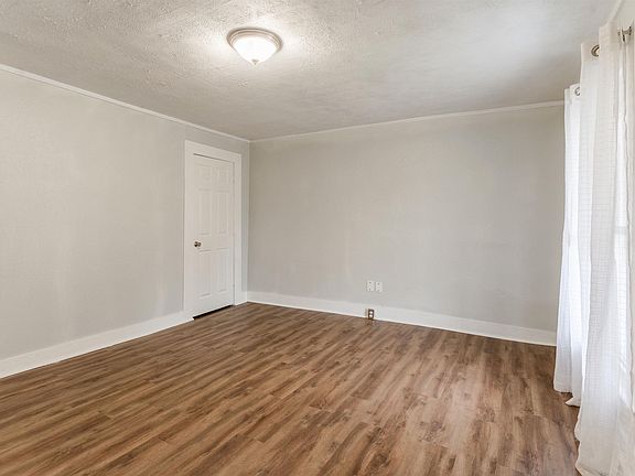 5th image of 1012 Jefferson Ave