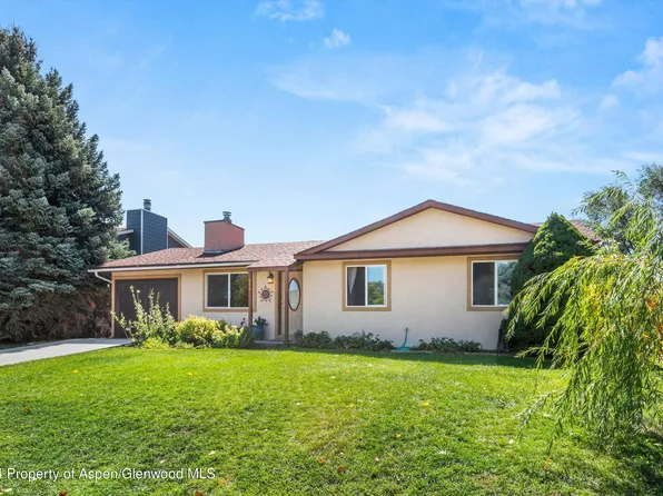 570 Redstone Ave, Carbondale, CO 81623