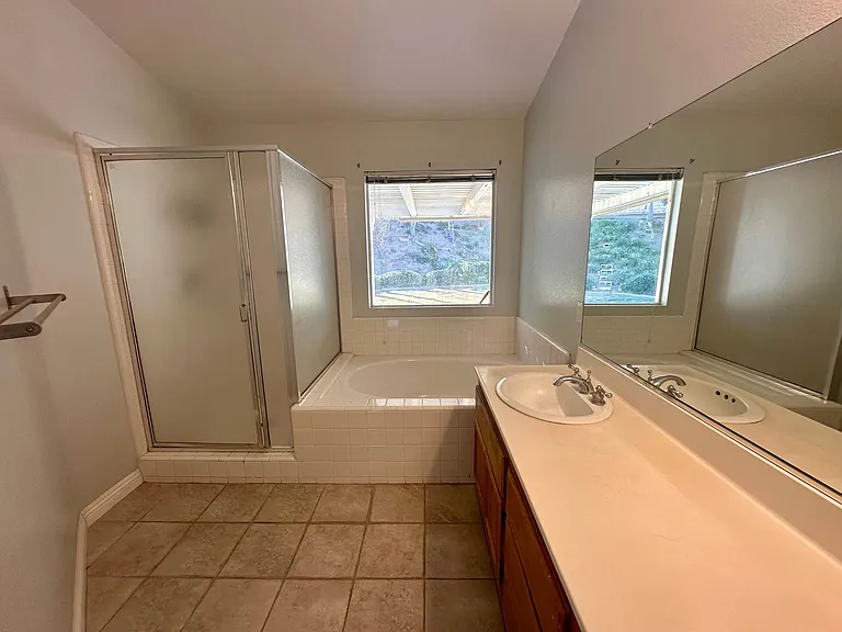 240 Sierra Madre Way — Photo 35