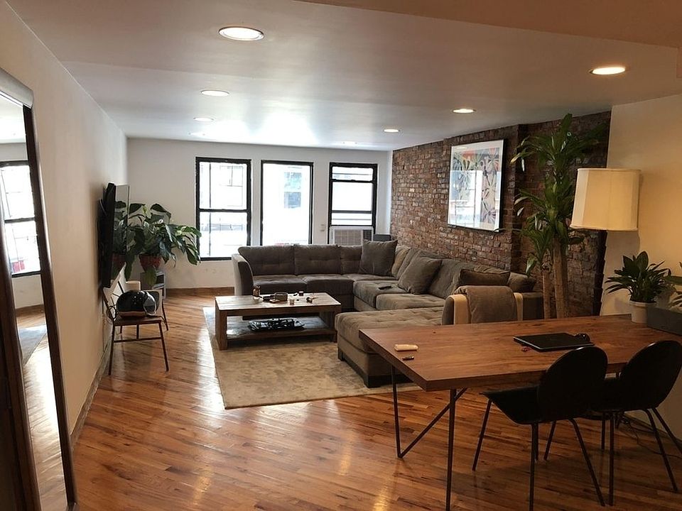 1st image of 120 Orchard St Frnt A