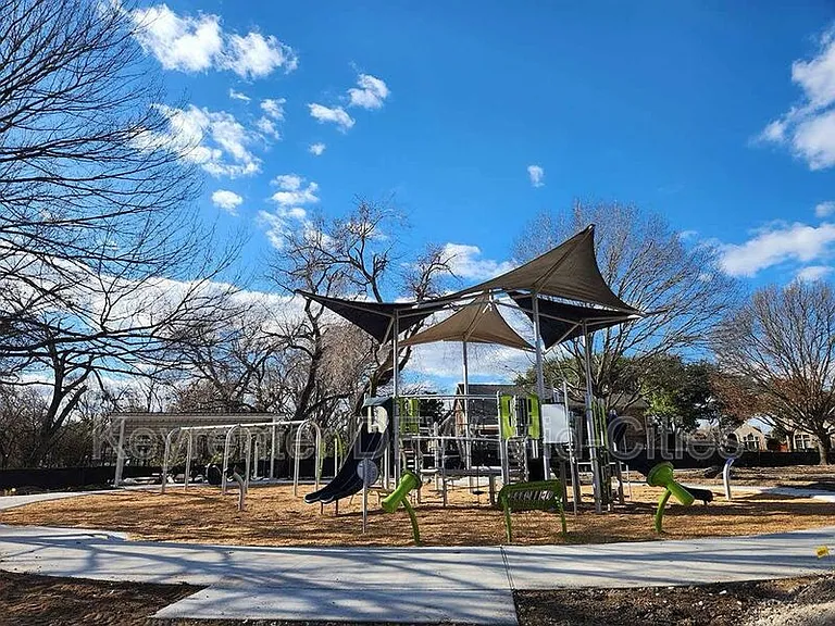 6213 Park Meadow Ln — Photo 39