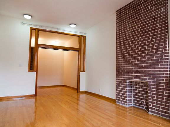 2nd image of 206 8th Ave
