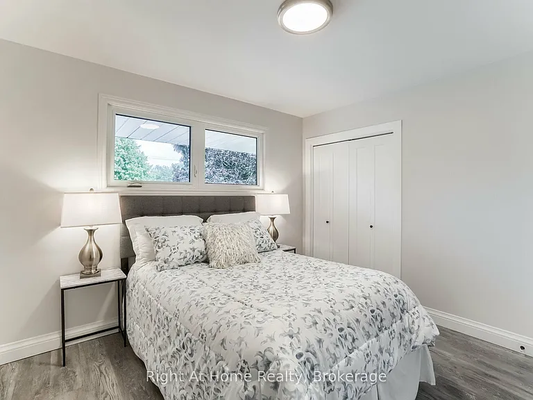 69 Heather Rd #UPPER LEVEL — Photo 11