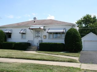 12 Salem Dr, Joliet, IL 60436