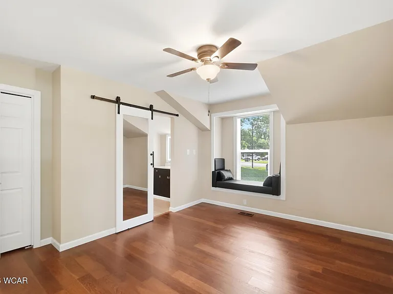 3410 Greens Rd — Photo 7