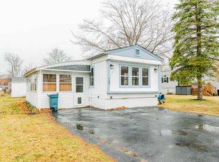 15 McKee Dr, Concord, NH 03301