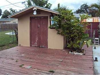 2nd image of 1800 SW 65th Ave