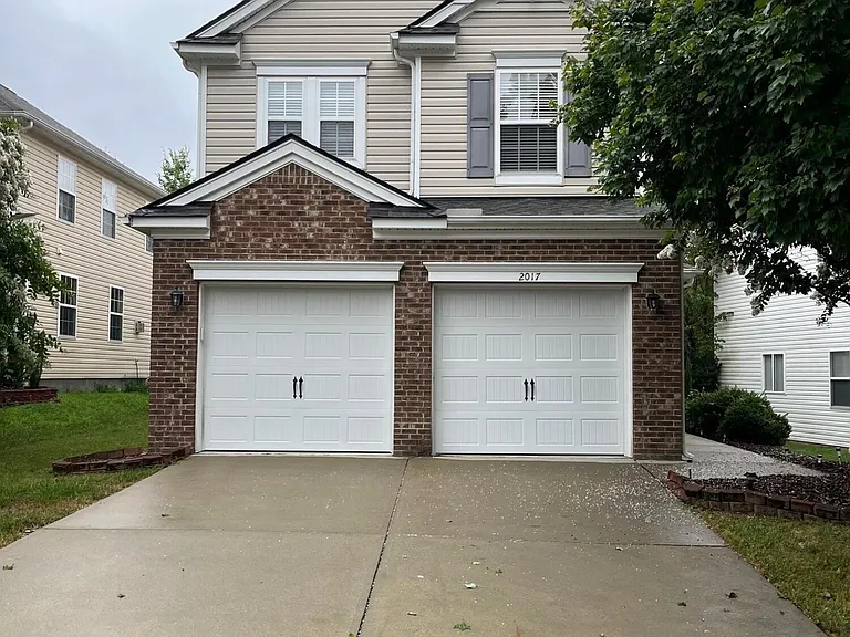 2017 Remington Oaks Cir — Photo 1