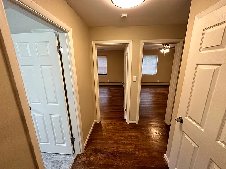 4955 Kelsch Ln — Photo 6