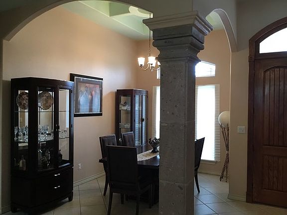 3rd image of 405 Judean Ln